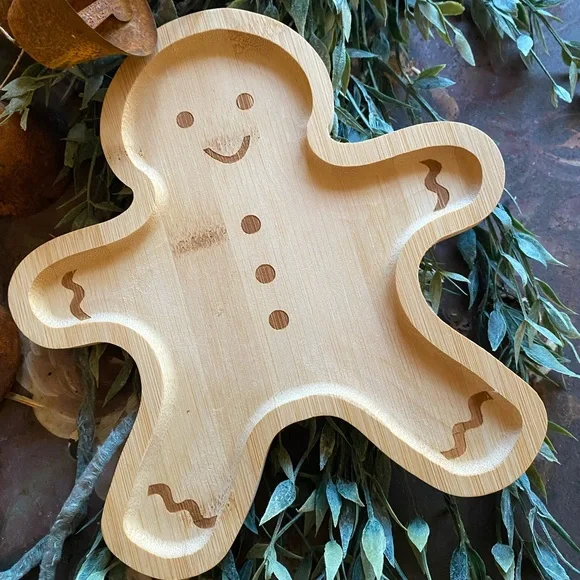 NWOT Unfinished Wood Gingerbread Man Small Tray Holiday Decor - Picture 2 of 15